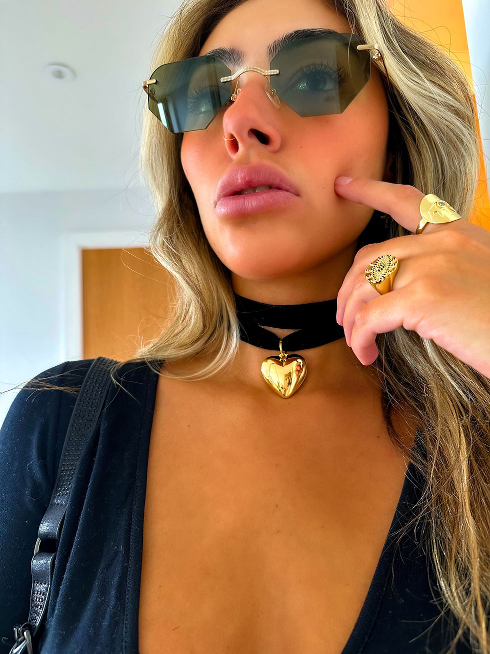 Miniatura: CHOKER VELUDO COM PINGENTE CORAÇÃO - OURO