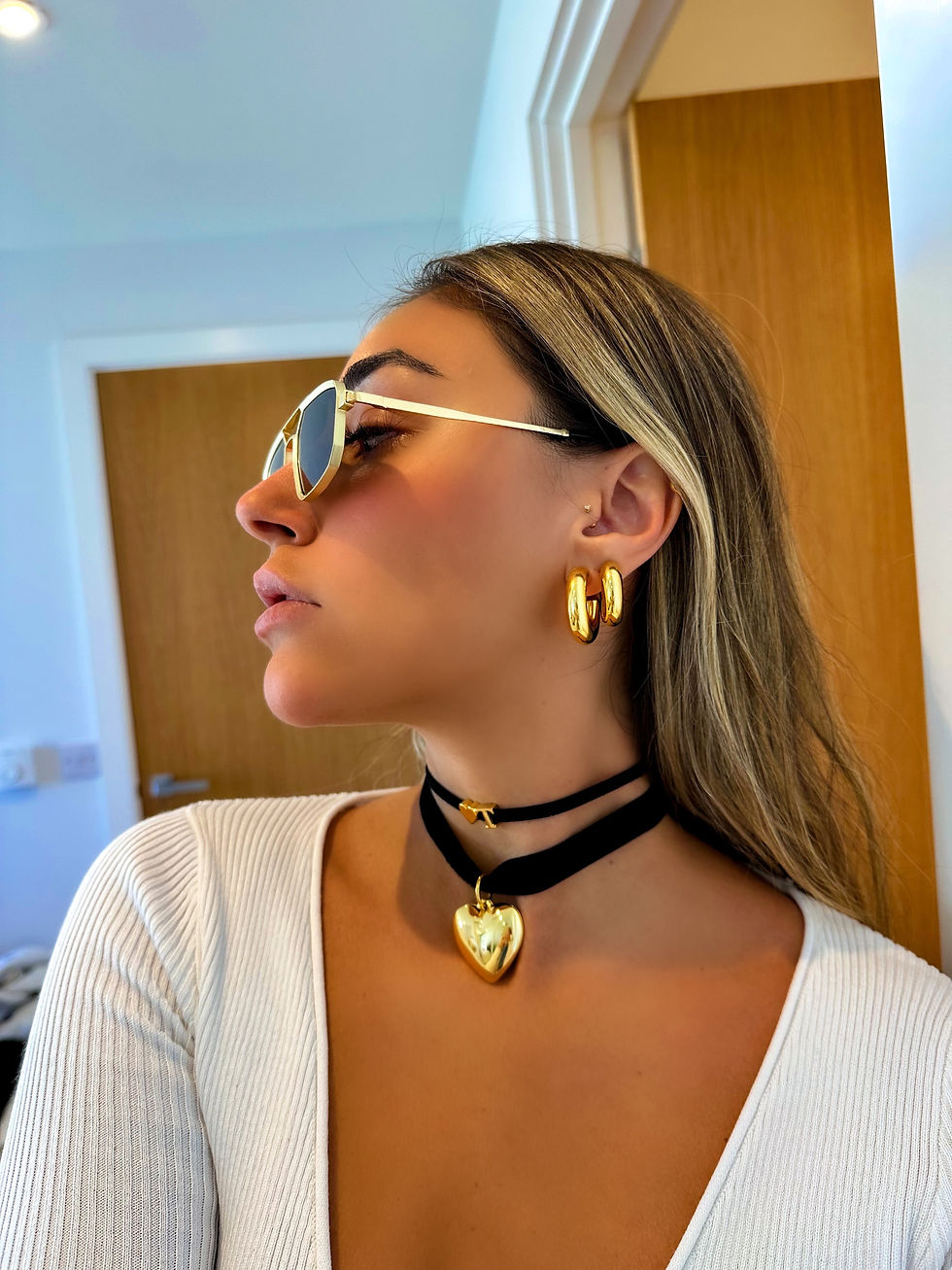 Miniatura: CHOKER VELUDO COM PINGENTE CORAÇÃO - OURO