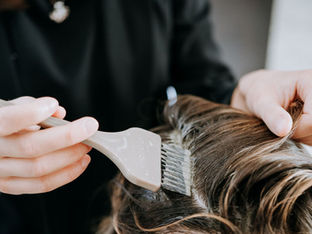 Perché usiamo i Fanghi del Mar Morto sui tuoi Capelli