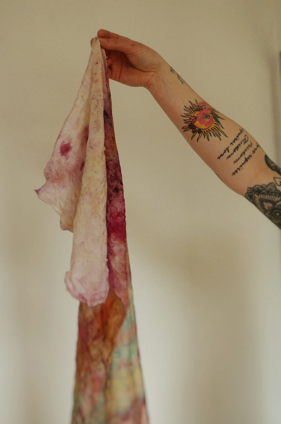 Thumbnail: Bundle Dyeing Flowers on Silk July 10