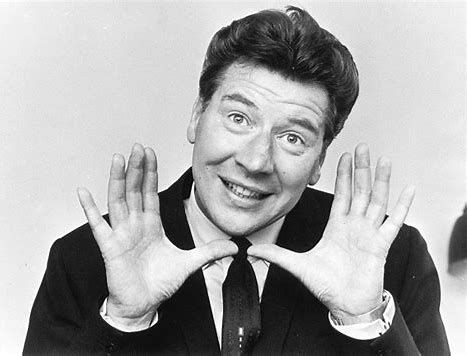 "I wanna tell you a story "