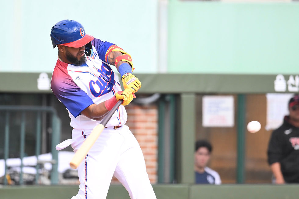 III Premier12 | Jonrón de Arruebarrena decide triunfo de Cuba 2-1sobre el LG Twins en tercer juego preparatorio en la Ulsan KBO Fall League