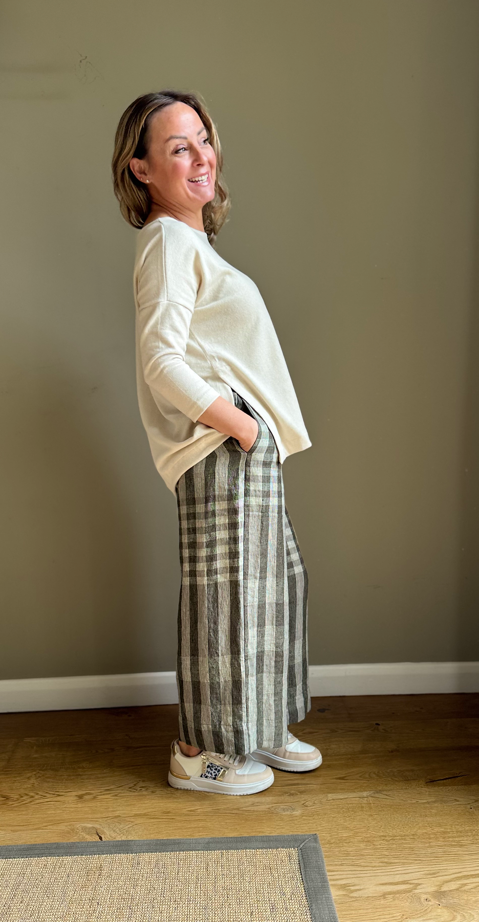 Thumbnail: Mama B Pollo Check Linen Trousers