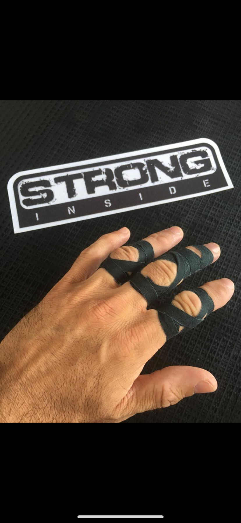 Thumbnail: Pack com 2 Finger Tapes Black Strong Inside