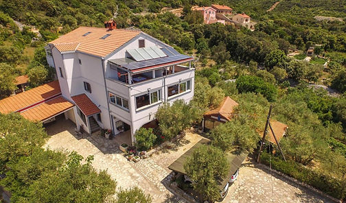 Villa Goga.jpg