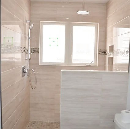 Luxe bathroom 2