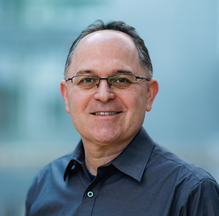 Davidov portrait - Guy Davidov.jpg