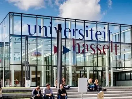 Hasselt University and Université de Liège