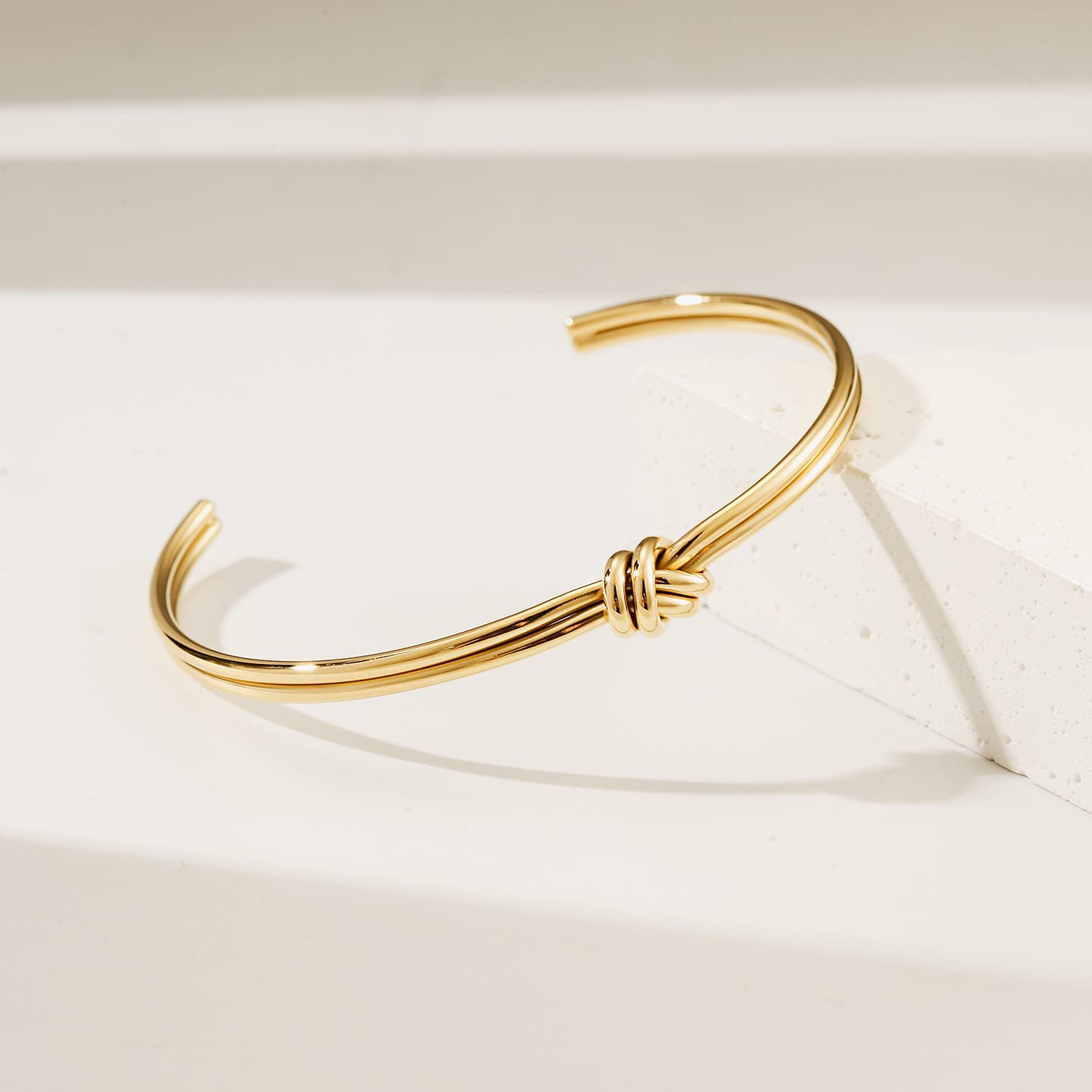 Double Knot Bracelet