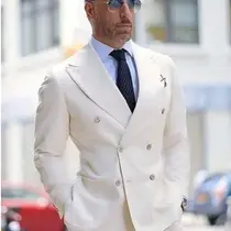Double Breasted suits: Origin, fashion and function