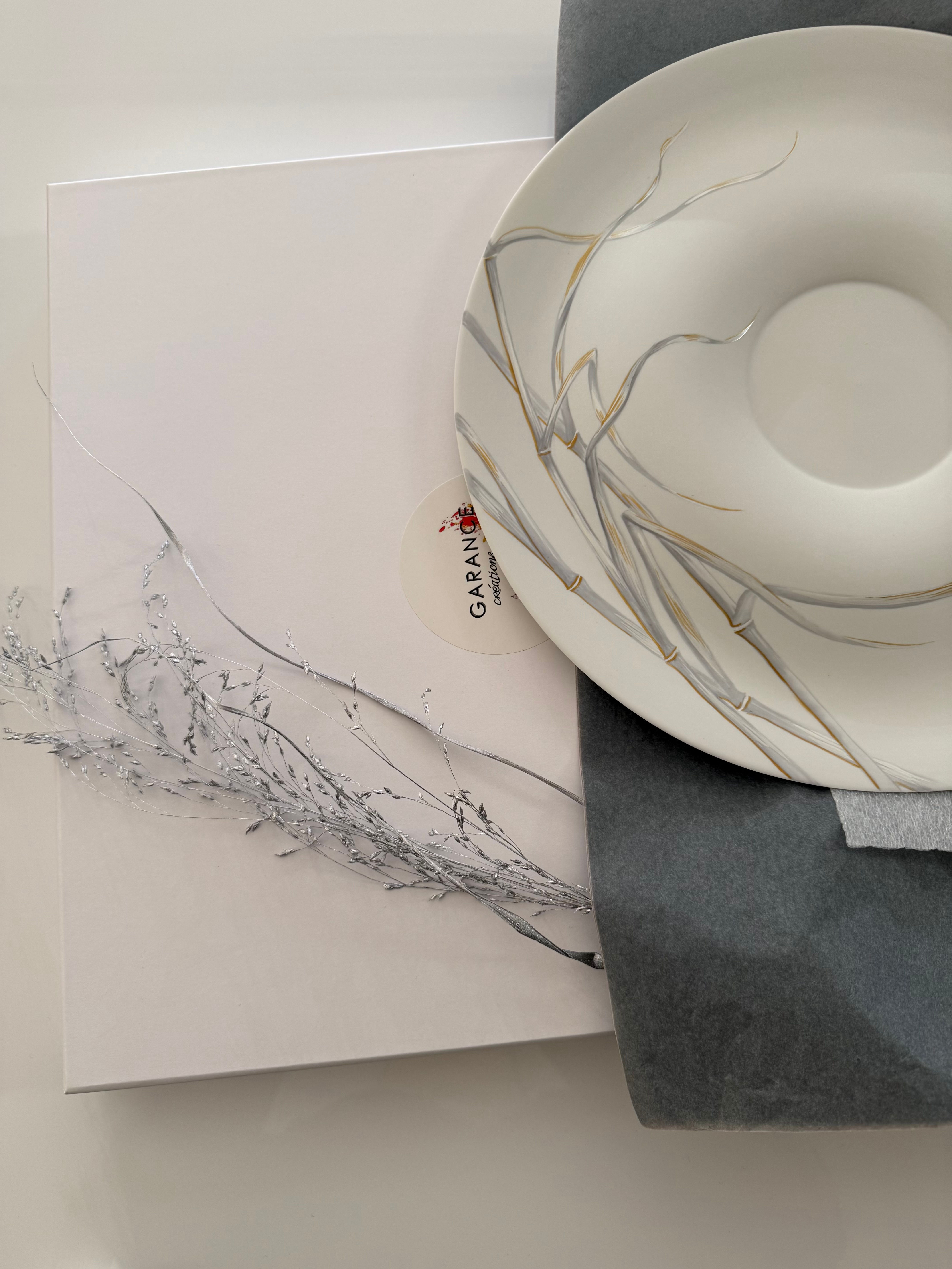 COFFRET ROSEAUX