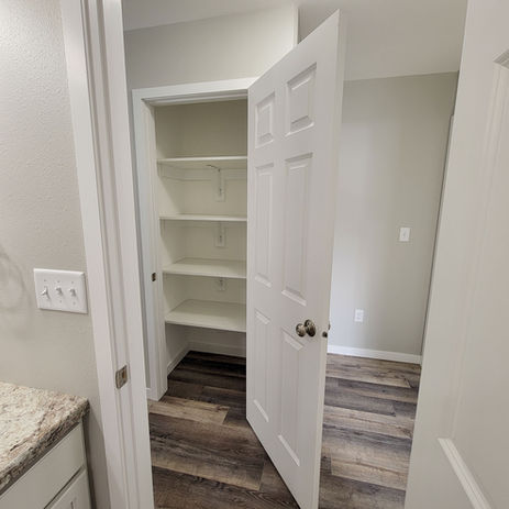 timber-ridge-builders-closets.jpg
