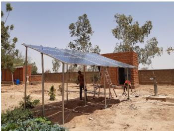 1 Solarpanel für Beleuchtung - MART-Haus (Westafrika)