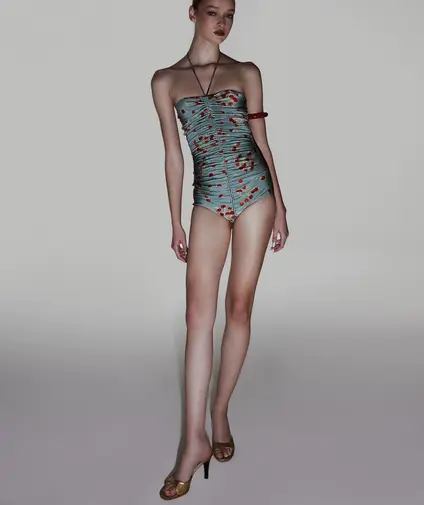 Cherry_11_2048x2048.webp