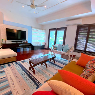 @12Haven – Stunning Seaside Luxury Villa