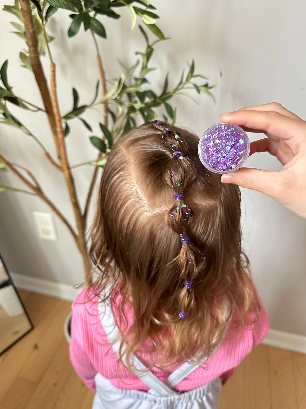 Thumbnail: Hair glitter 