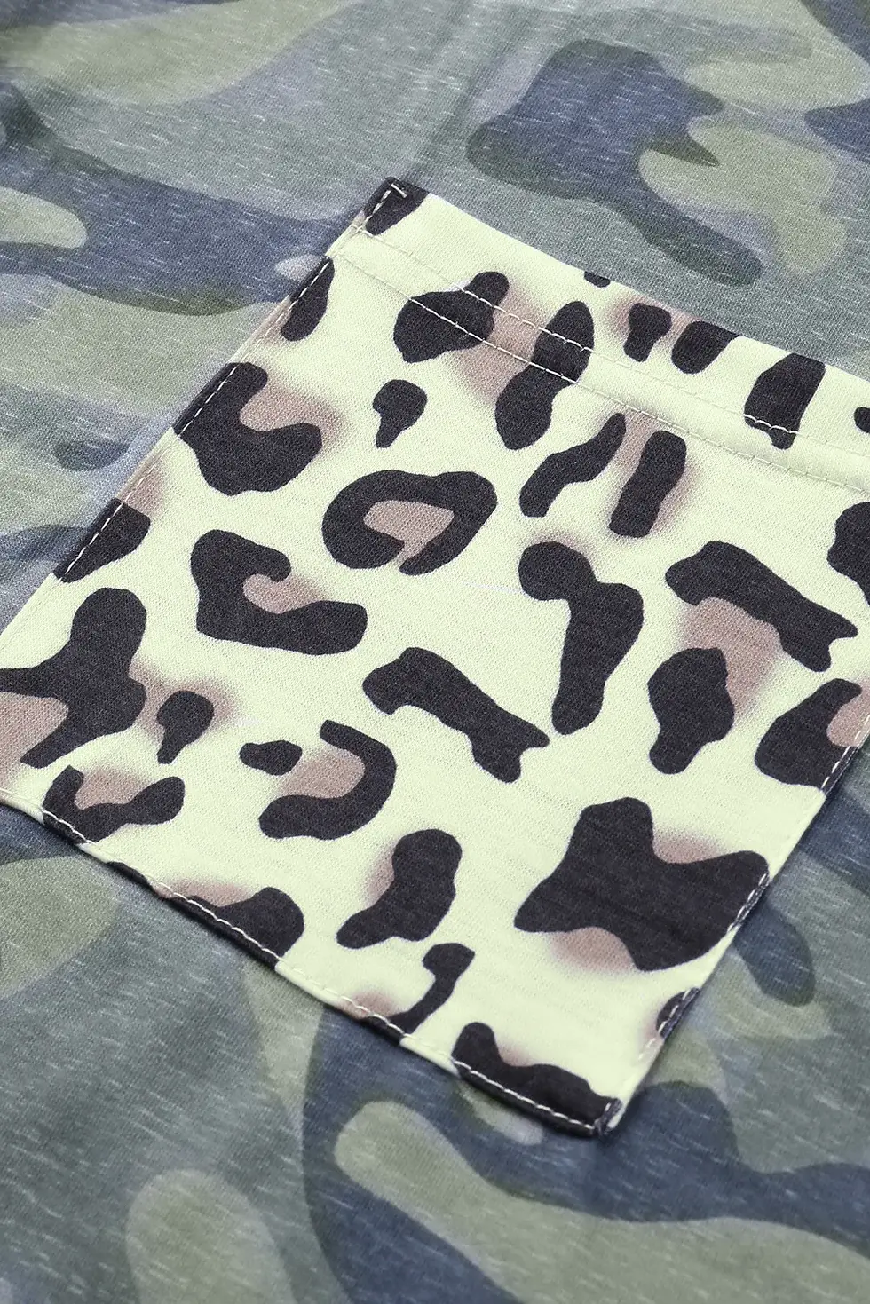 Thumbnail: Camo Me Leopard