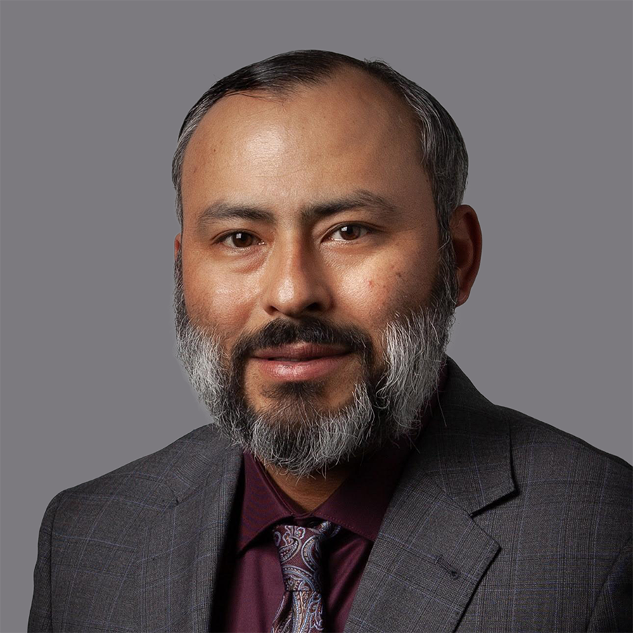 Rudy Lopez - med - square - grey_0.5x.png