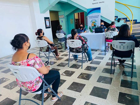 583 mujeres presentaron su formulario en el programa FOMUJERES