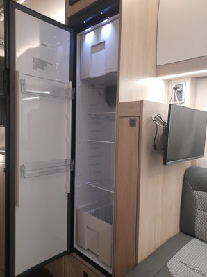 f72 fridge.jpeg
