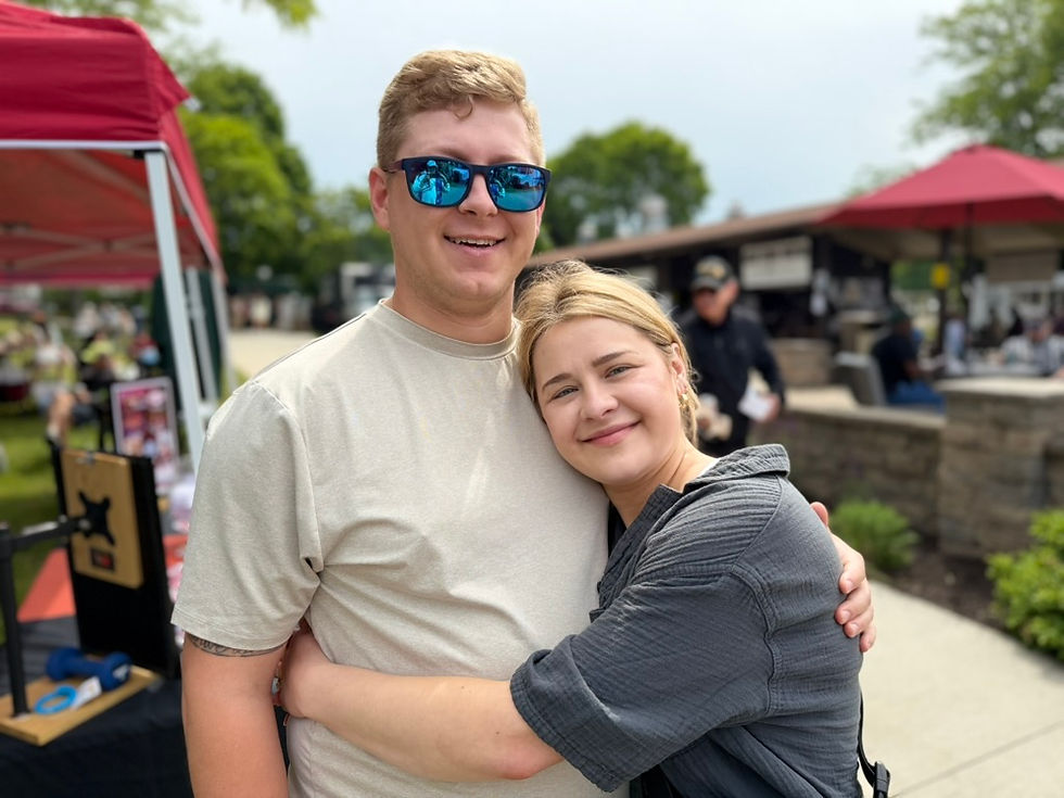 Food trucks + love
