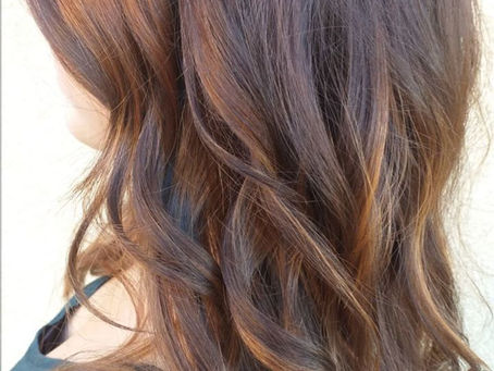CAPELLI LUMINOSI CON COLOR SAVING