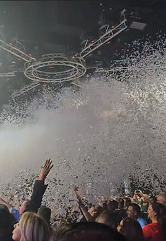 CO2 CONFETTI BLAST