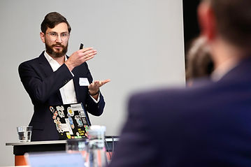 Glückliche Fotografin