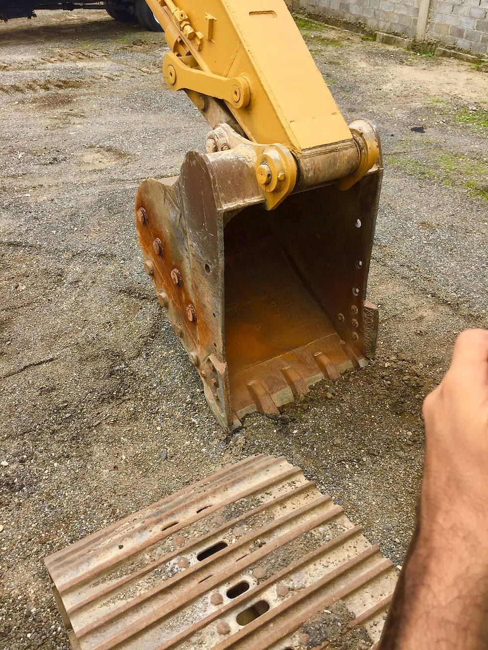 Miniatura: Excavadora Caterpillar 330CL