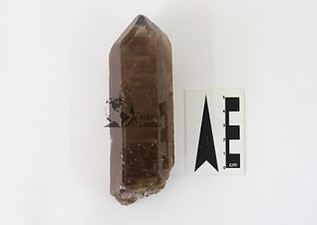 Cristal de Quartzo fumê 3 (1).jpg
