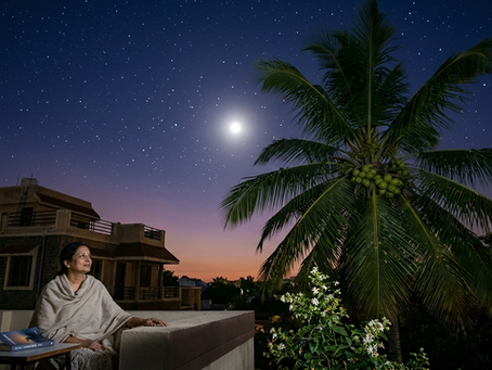 वारीया चांदण्या... अन्‌‍ राघववेळ