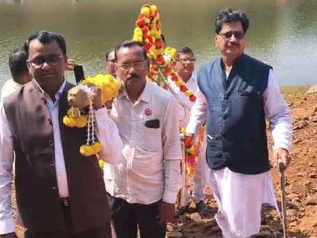 जाचक कायद्यांतून शेतकरी मुक्त करा : डॉ. राऊत