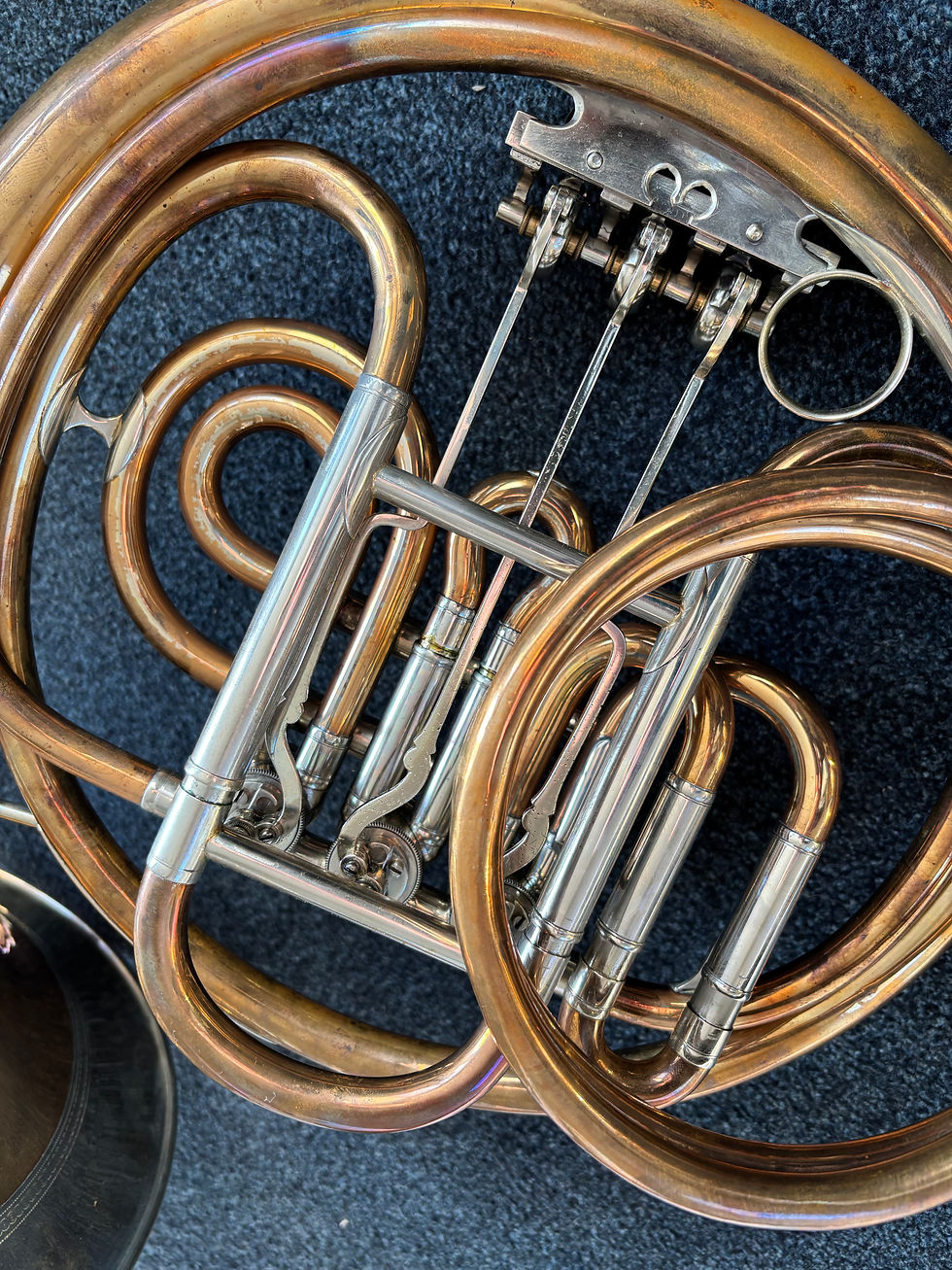 Thumbnail: Dehmal nachfolger Vienna horn