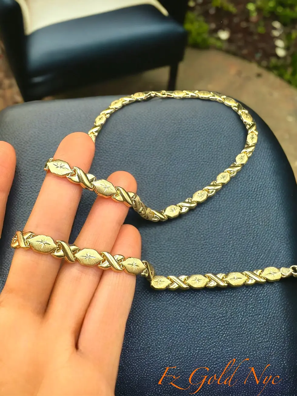 Thumbnail: 10K Real Gold Stampato Necklace and Bracelet Set-Diamond Cut Hugs Kisses