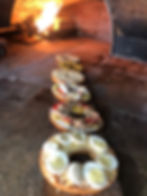 בייגל טוסט עם תוספות לבחירה