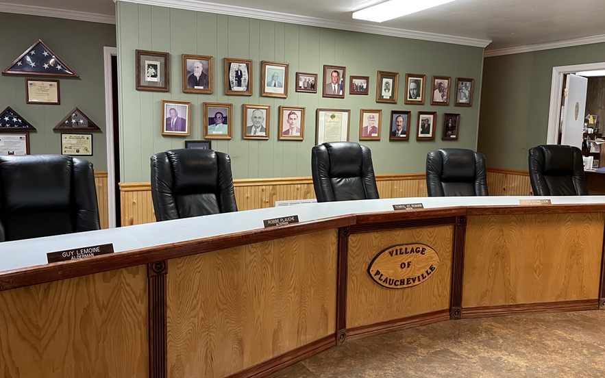 Community Plaucheville