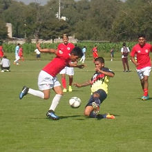 37881976_2141590302744604_53300170910701