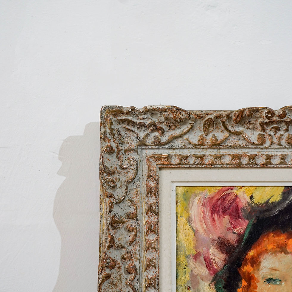 Thumbnail: Moulin Rouge Portrait