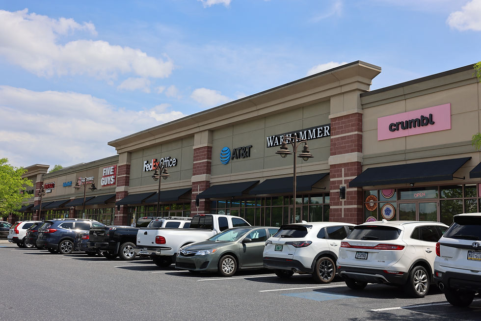 Younkin of LMC negotiates long-term 35,000 s/f retail lease