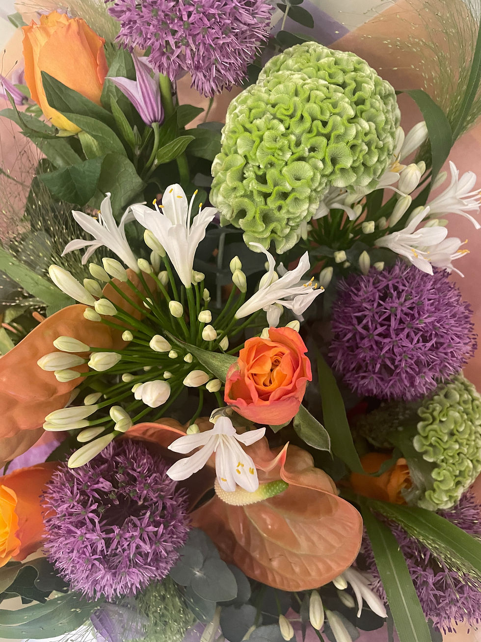 Thumbnail: Hand Tied Bouquet 