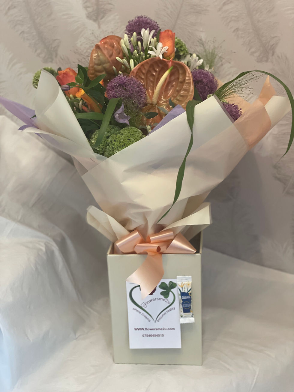 Thumbnail: Hand Tied Bouquet 