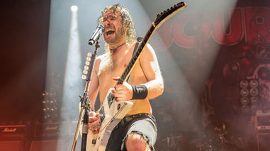 Rå riffs og fuld fart: Airbourne ramte København