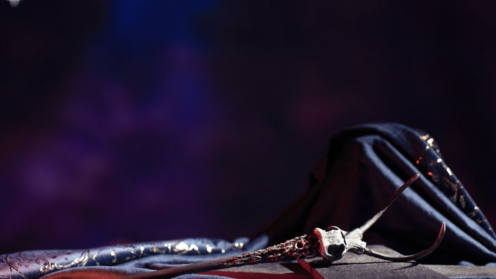 Straight On-猛犸.png