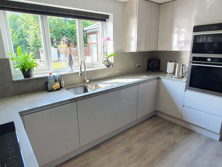 High Gloss Cashmere Lucente Kitchen.