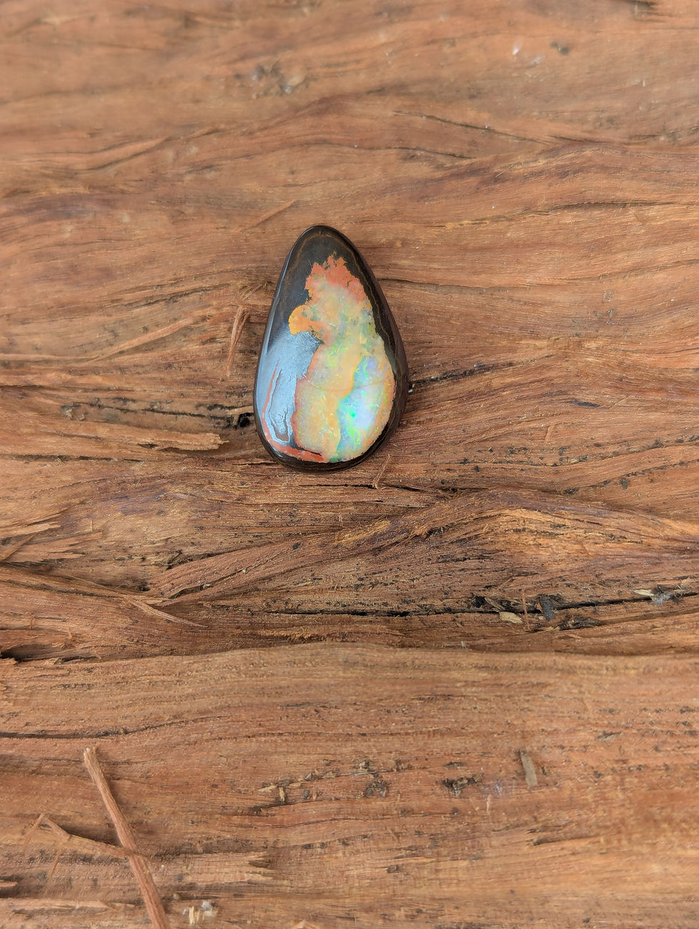 Thumbnail: Natural Koroit Opals 