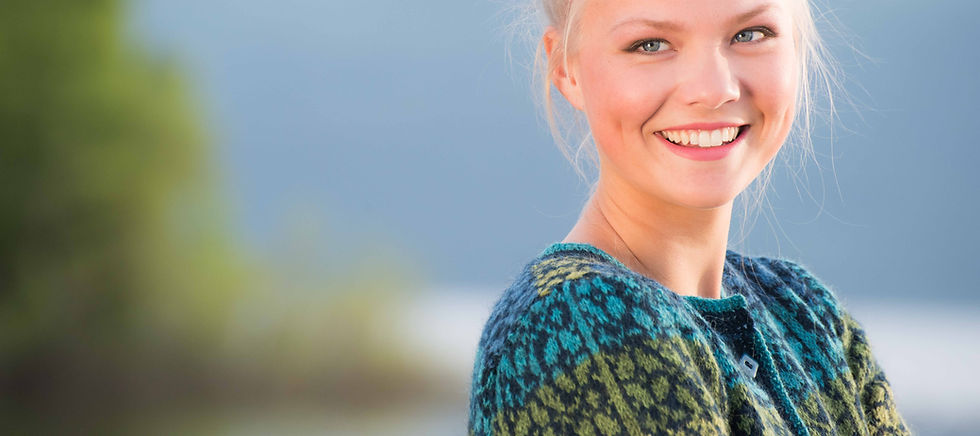 Thumbnail: Hillesvåg, Frida's long flower jacket - curved long jacket in Sølje