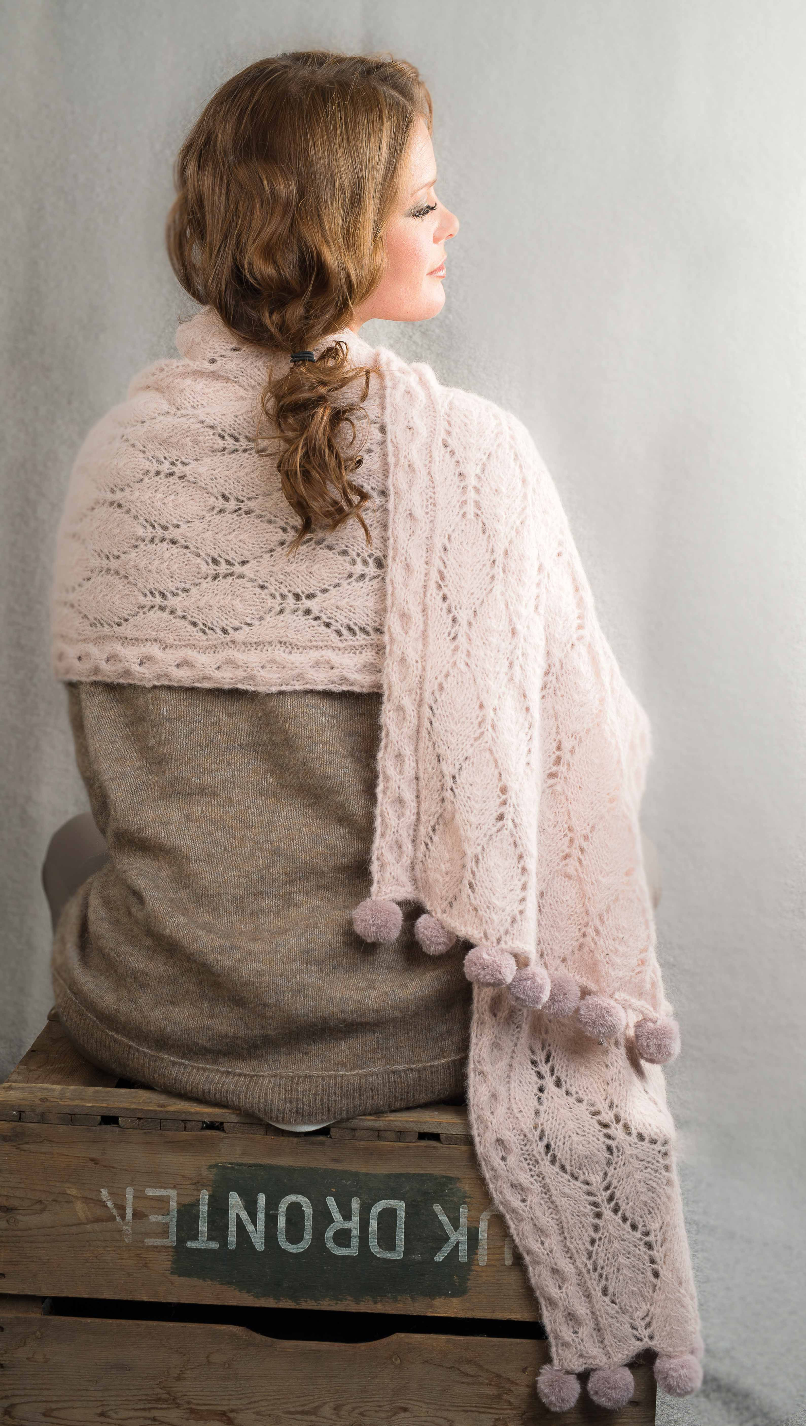 POWDER - hole-knitted shawl with pompoms, Faerytale