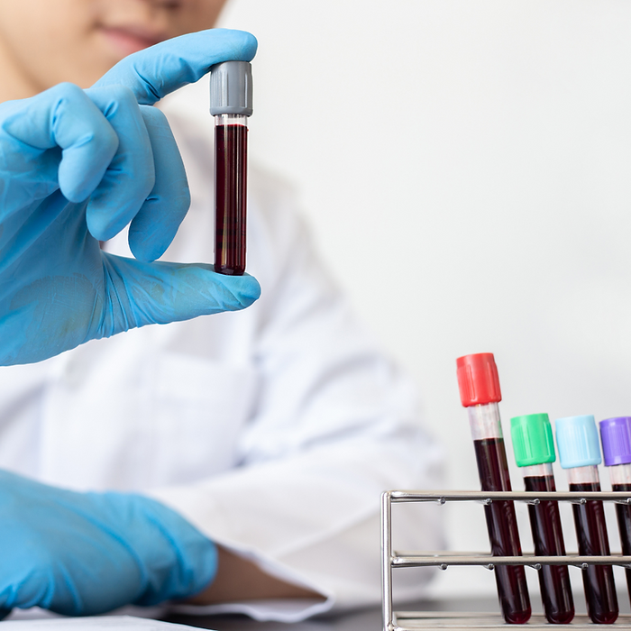 simptoms and types of blood diseases