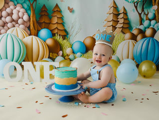 Jayden's 1st b'day cake smash