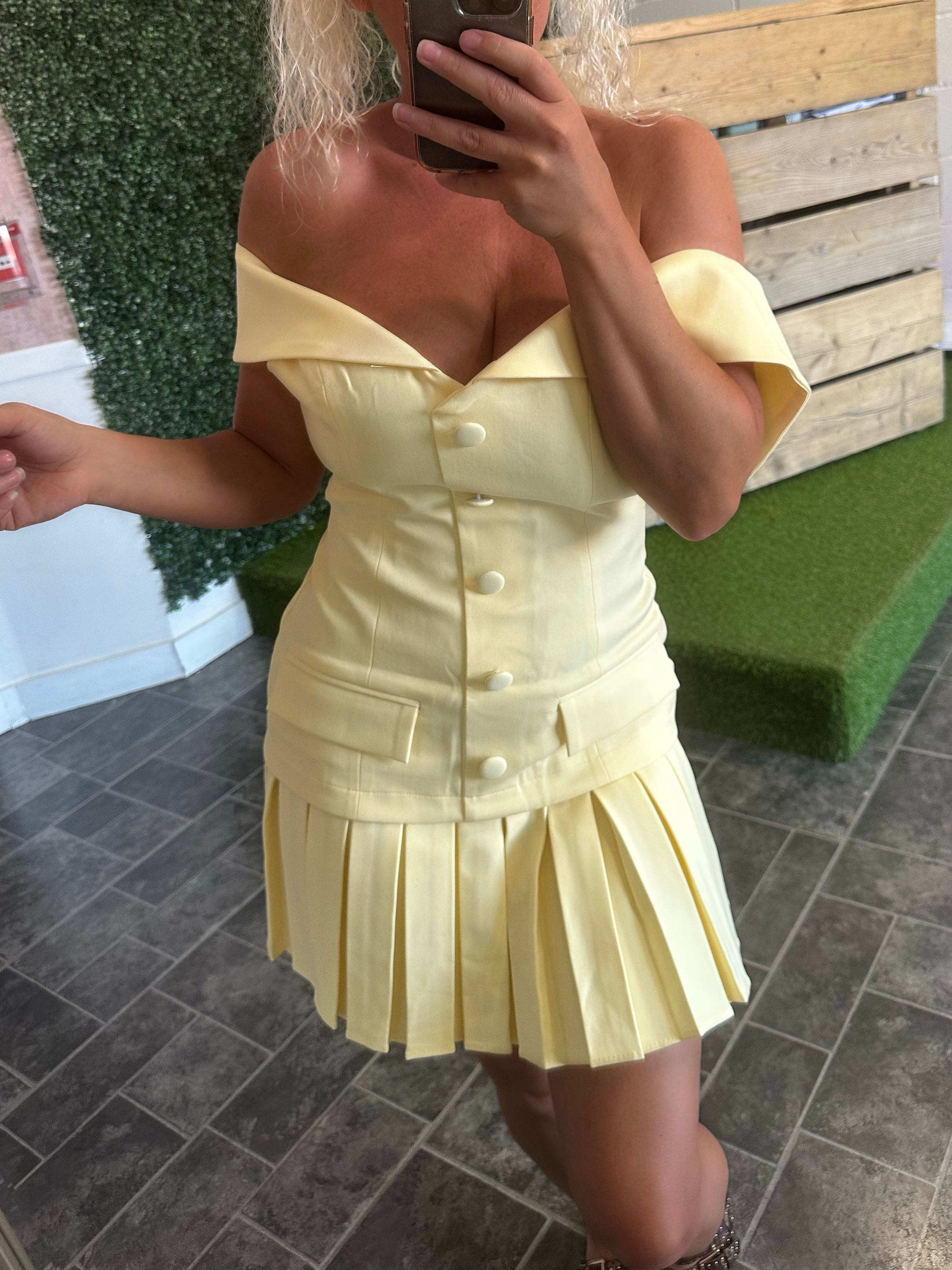 Tailored Sweetheart Off Shoulder Dress